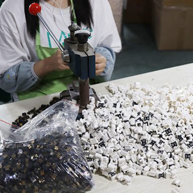 Ningbo Puxin Elektronik Technology Co, Ltd.